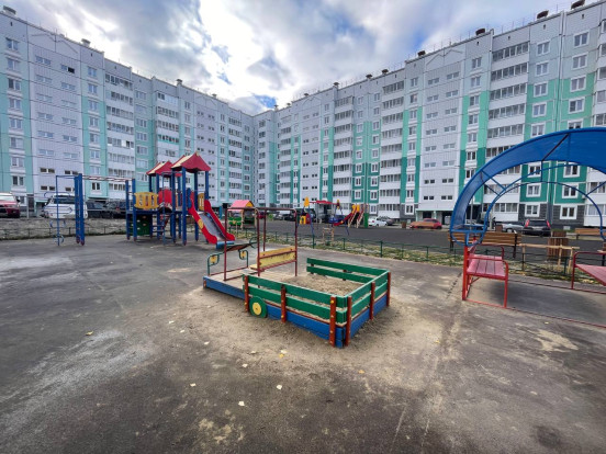 Исследуем дворы Сосновоборска: Солнечная, 41, 43, 45 Исследуем дворы Сосновоборска: Солнечная, 41, 43, 45 1