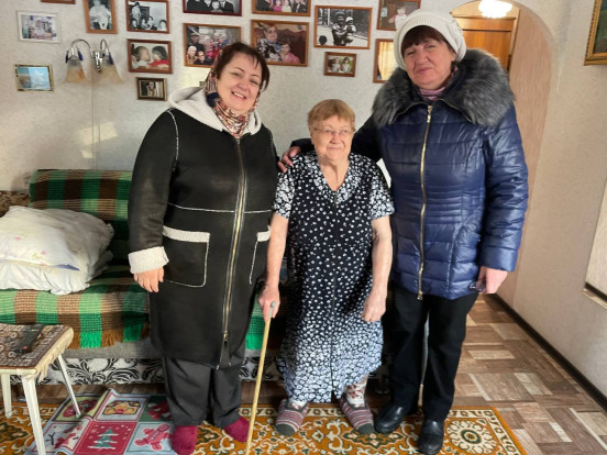В Сосновоборске поздравили долгожителей, которым на двоих уже 185 лет В Сосновоборске поздравили долгожителей, которым на двоих уже 185 лет 5