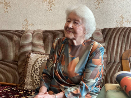В Сосновоборске поздравили долгожителей, которым на двоих уже 180 лет В Сосновоборске поздравили долгожителей, которым на двоих уже 180 лет 4