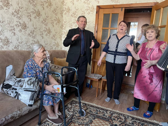В Сосновоборске поздравили долгожителей, которым на двоих уже 180 лет В Сосновоборске поздравили долгожителей, которым на двоих уже 180 лет 9