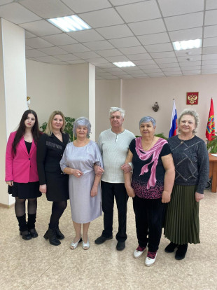 В Сосновоборске чествовали «золотых» юбиляров — семью Порошиных, отмечавших полувековой юбилей совместной жизни В Сосновоборске чествовали «золотых» юбиляров — семью Порошиных, отмечавших полувековой юбилей совместной жизни 4