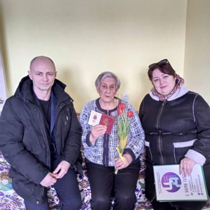 В Сосновоборске продолжается вручение медалей в честь 80-летия Победы в Великой Отечественной войне 1941-1945 годов В Сосновоборске продолжается вручение медалей в честь 80-летия Победы в Великой Отечественной войне 1941-1945 годов 5
