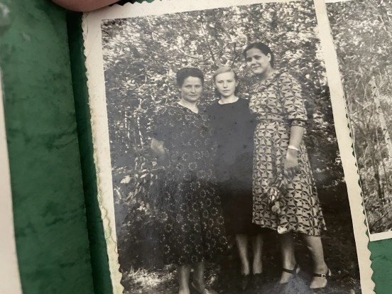 Сосновоборск в лицах: Нина Ситяева, бабушка, которая печёт оладушки Сосновоборск в лицах: Нина Ситяева, бабушка, которая печёт оладушки 4