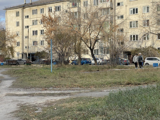 Исследуем проблемные дворы Сосновоборска: Юности, 13, 17, 19 и 9-й Пятилетки, 17 Исследуем проблемные дворы Сосновоборска: Юности, 13, 17, 19 и 9-й Пятилетки, 17 7